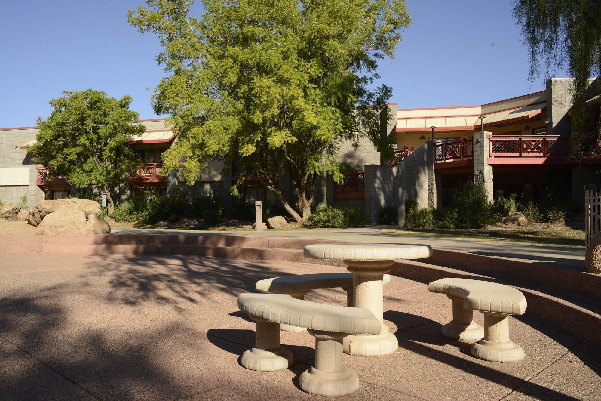 Arizona Christian University Hotel And Conference Center Glendale Exterior foto